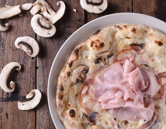Pizza carbonara casera