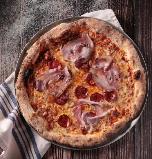 la autentica pizza boloñesa